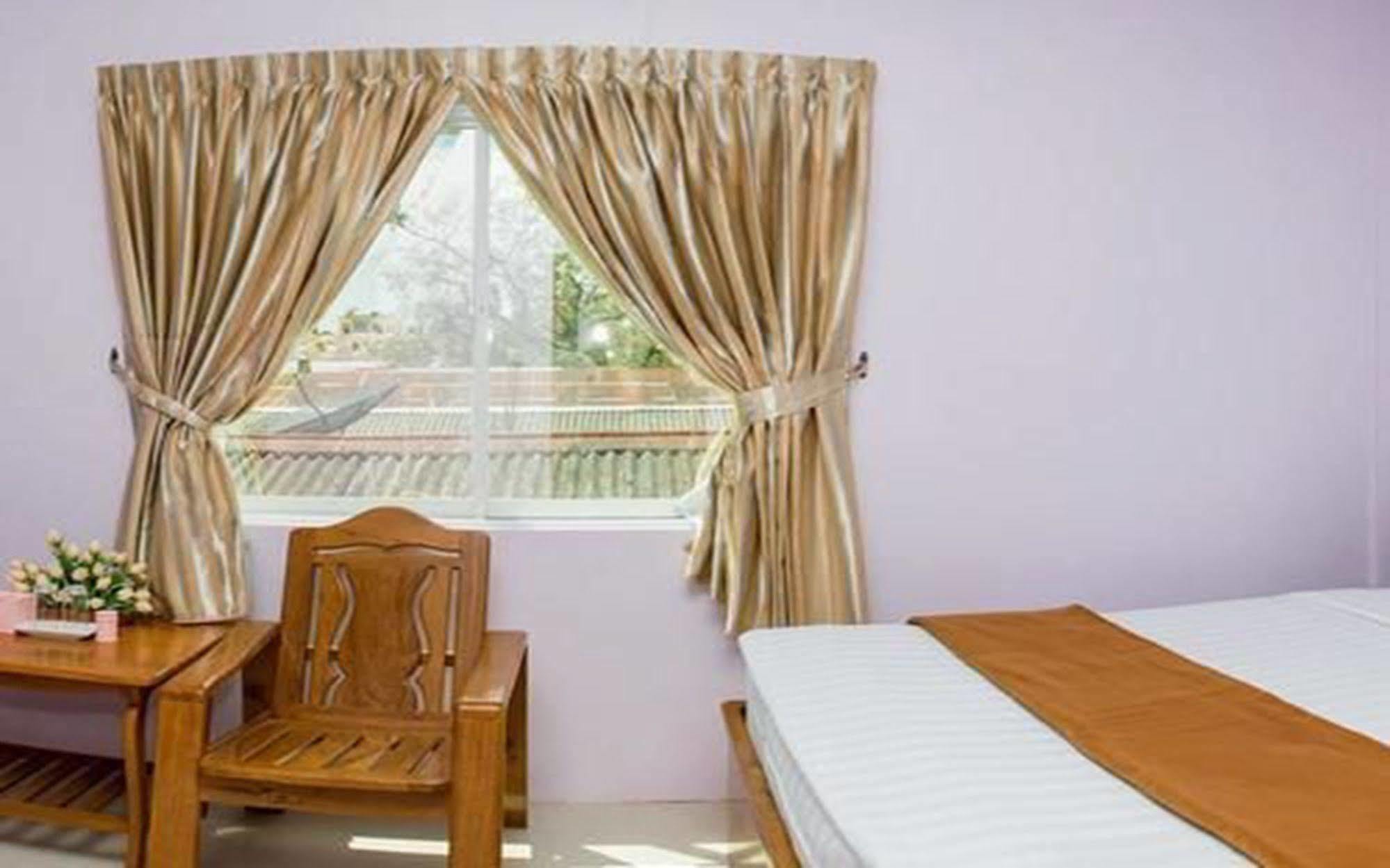 Aung Tha Pyay Hotel 3 Rangum Exterior foto
