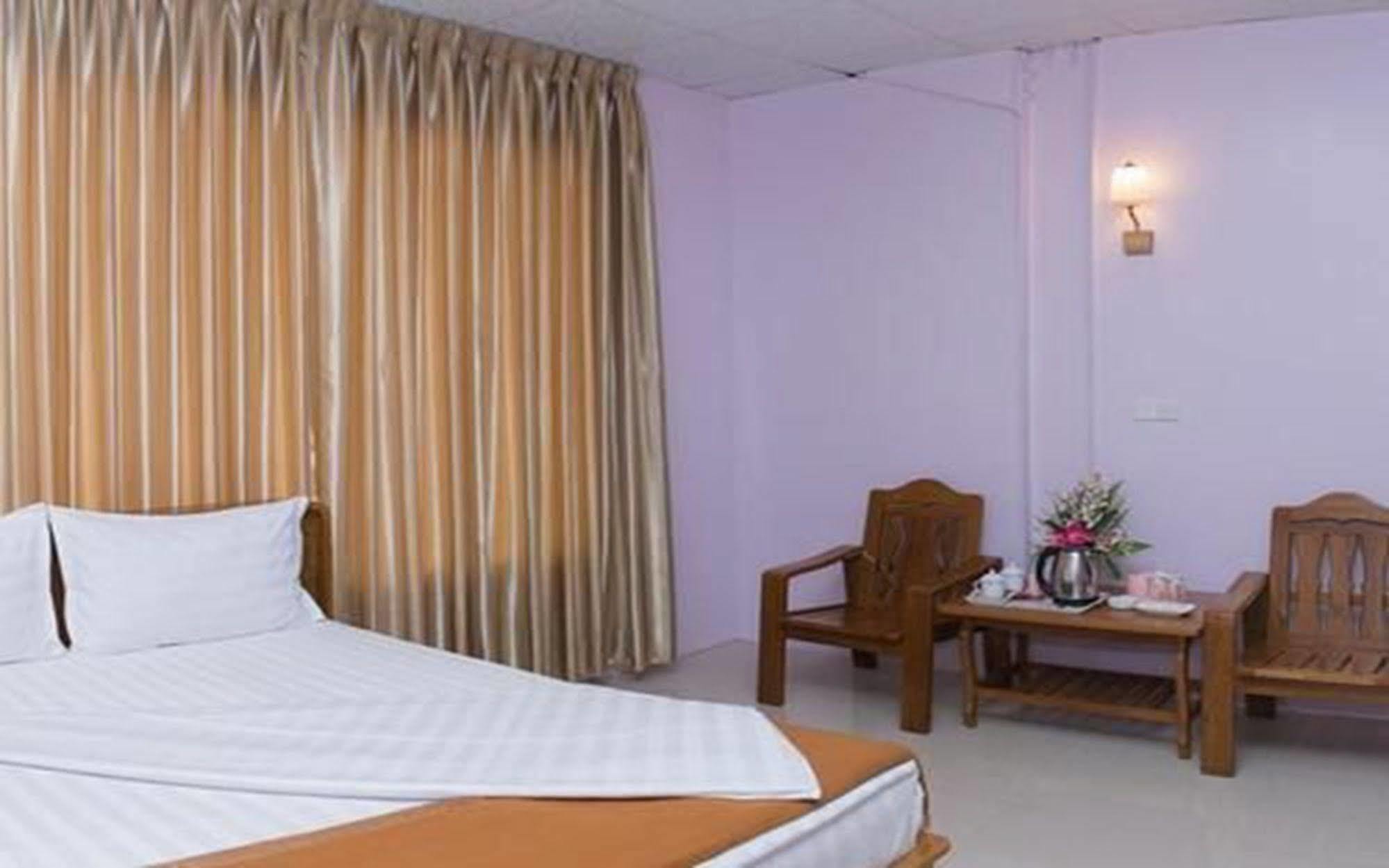 Aung Tha Pyay Hotel 3 Rangum Exterior foto