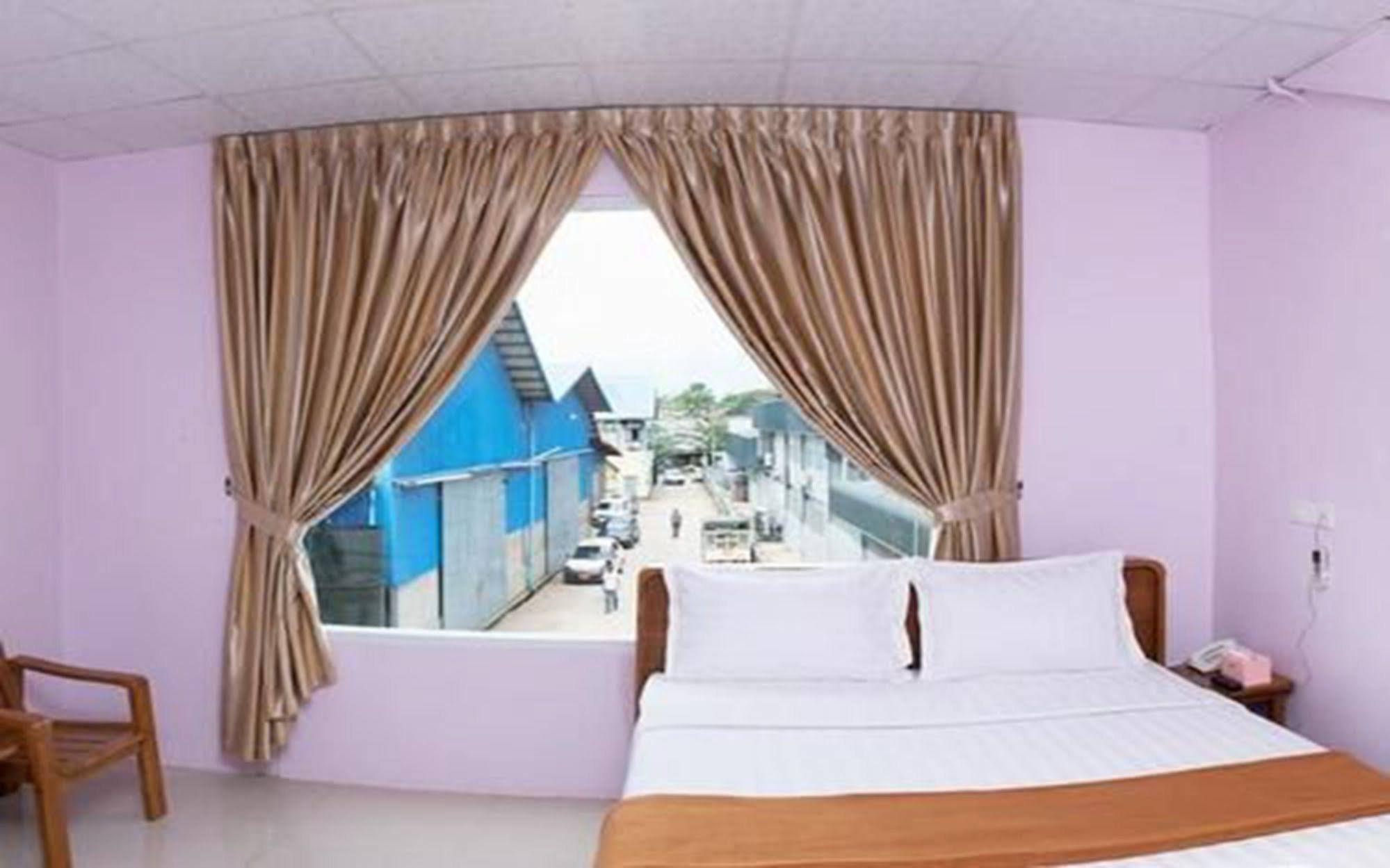 Aung Tha Pyay Hotel 3 Rangum Exterior foto